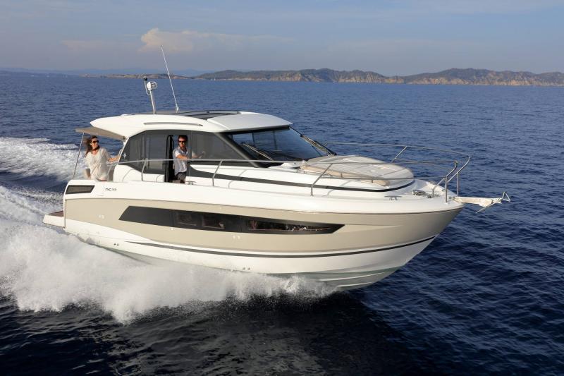 NC 33 │ NC of 11m │ Boat powerboat JeanneauNC33-Exterior 24469