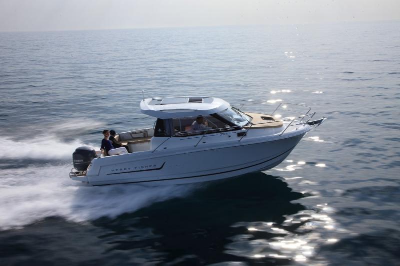 Merry Fisher 755 │ Merry Fisher of 7m │ Boat powerboat Jeanneau 6598