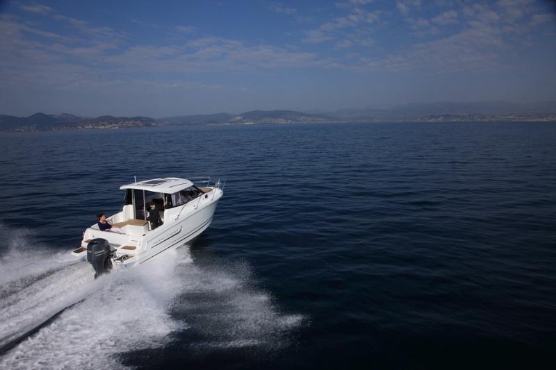 Merry Fisher 755 │ Merry Fisher of 7m │ Boat powerboat Jeanneau 6599