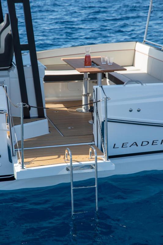 Leader 9.0 WA Series 2 │ Leader WA of 8m │ Boat powerboat Jeanneau 28477