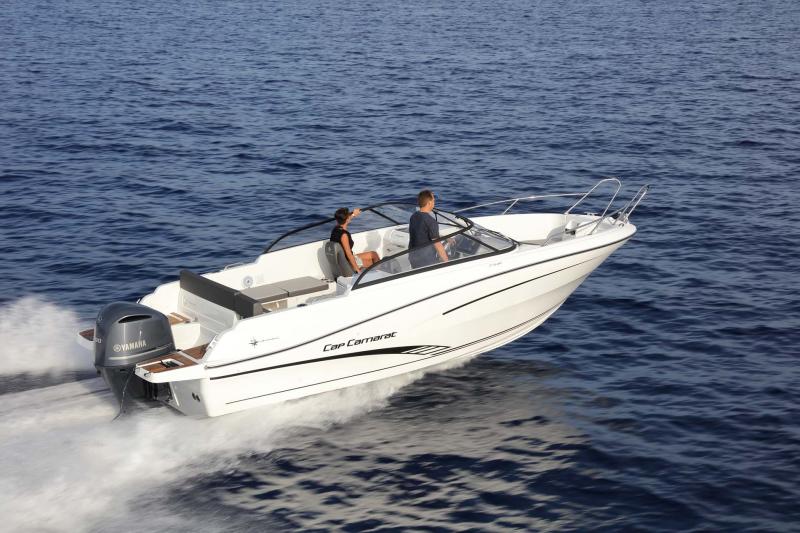 Cap Camarat 7.5 BR │ Cap Camarat Bow Rider of 8m │ Boat Moteurs JeanneauCap Camarat 7.5 BR 10490