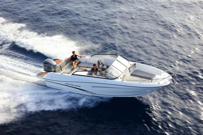 Cap Camarat 7.5 BR │ Cap Camarat Bow Rider of 8m │ Boat Moteurs JeanneauCap Camarat 7.5 BR 10496