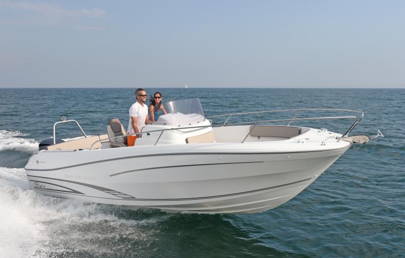 Cap Camarat 7.5 CC │ Cap Camarat Center Console de 7m │ Bateaux Moteurs Jeanneaubateau Cap_Camarat_CC-7.5CCs2 276