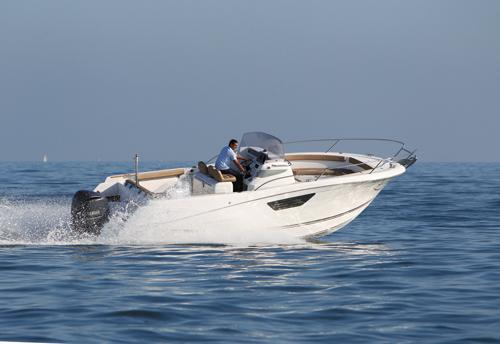 Cap Camarat 8.5 CC │ Cap Camarat Center Console de 8m │ Bateaux Moteurs Jeanneaubateau Cap_Camarat_CC-8.5CC 387