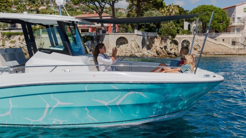 Leader 9.0 CC Series 2 │ Leader CC of 8m │ Boat Moteurs Jeanneau 31785