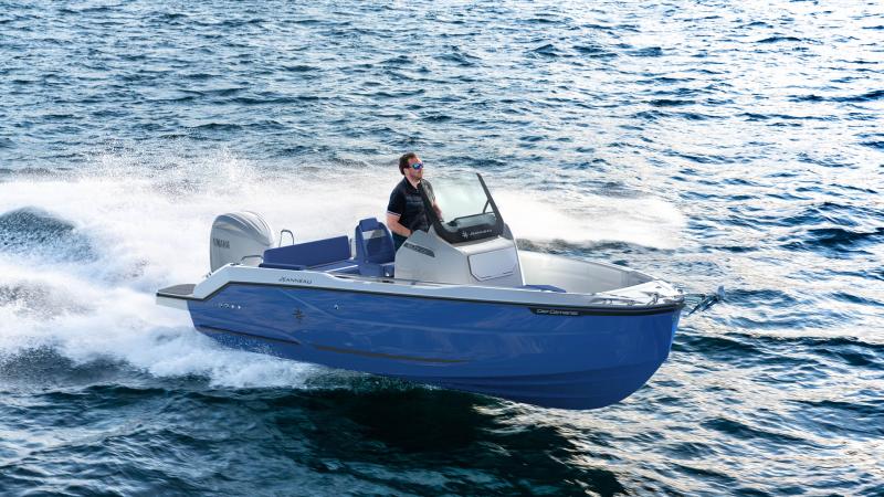 Cap Camarat 6.0 CC │ Cap Camarat Center Console of 6m │ Boat Moteurs Jeanneau 32395
