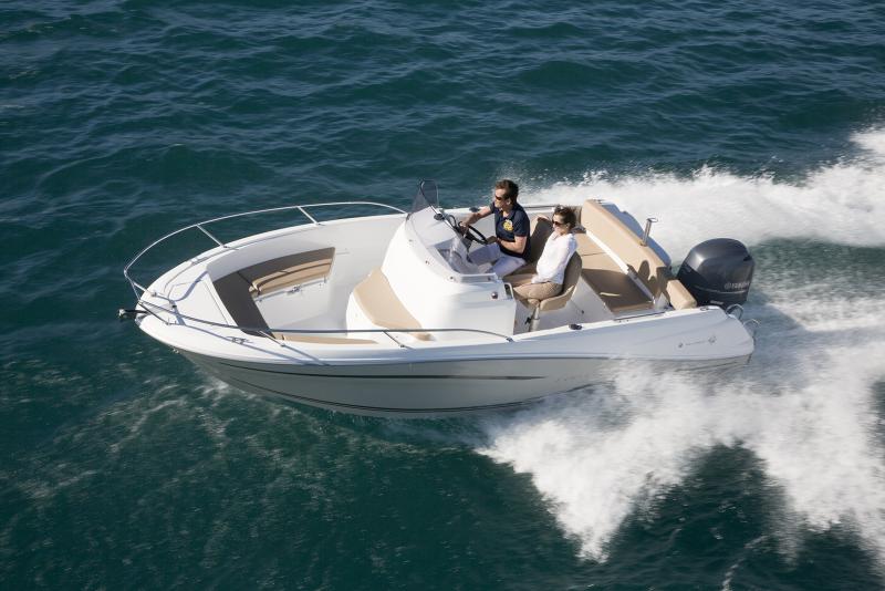 Cap Camarat 6.5 CC │ Cap Camarat Center Console de 7m │ Bateaux Moteurs Jeanneaubateau Cap_Camarat_CC-6.5CC2 778