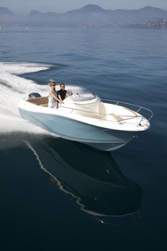 Cap Camarat 7.5 CC │ Cap Camarat Center Console de 7m │ Bateaux Moteurs Jeanneau 5987