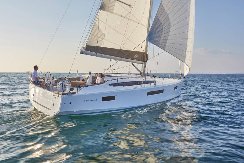 Sun Odyssey 410 │ Sun Odyssey of 12m │ Boat Sailboat JeanneauSun-Odyssey-410 19278