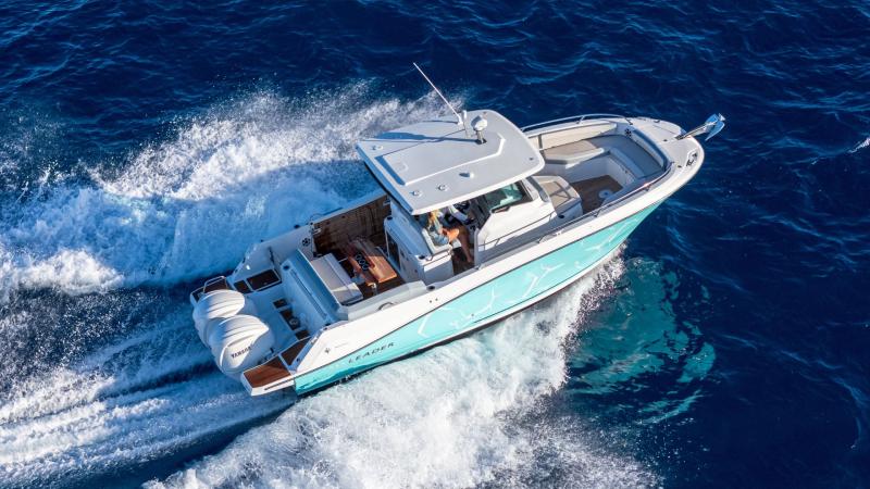 Leader 9.0 CC Series 2 │ Leader CC of 8m │ Boat Moteurs Jeanneau 31793