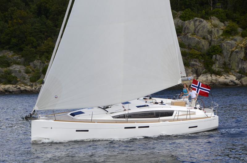 Sun Odyssey 41 DS │ Sun Odyssey DS of 12m │ Boat Sailboat Jeanneauboat Sun-Odyssey-DS-41DS 583