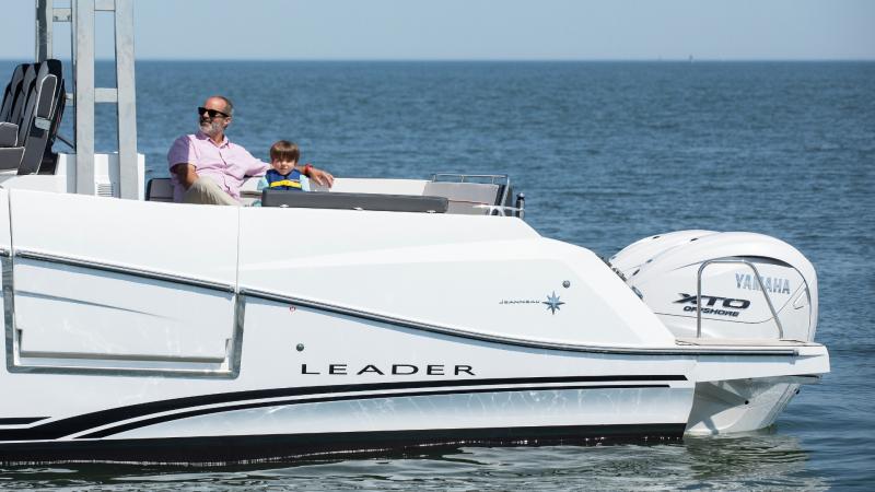 Leader 10.5 WA │ Leader WA of 11m │ Boat Moteurs Jeanneau 32309