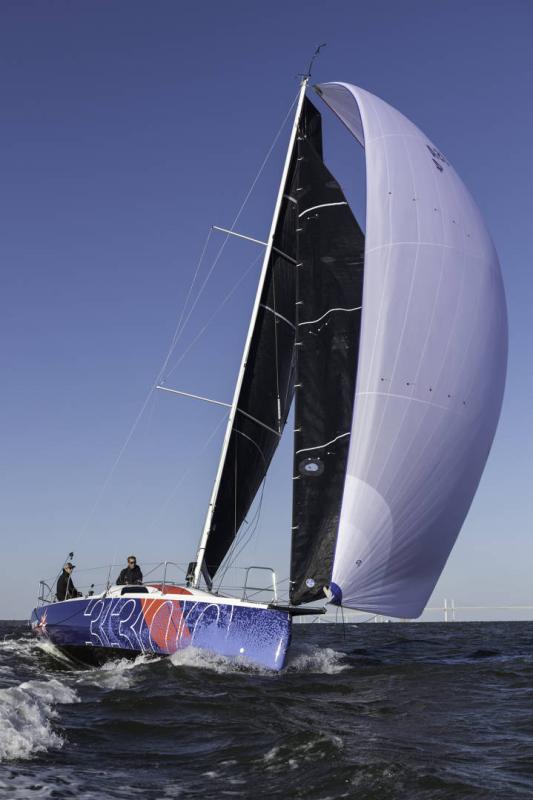 Sun Fast 3300 │ Sun Fast of 10m │ Boat Sailboat JeanneauSun Fast 3300 20040