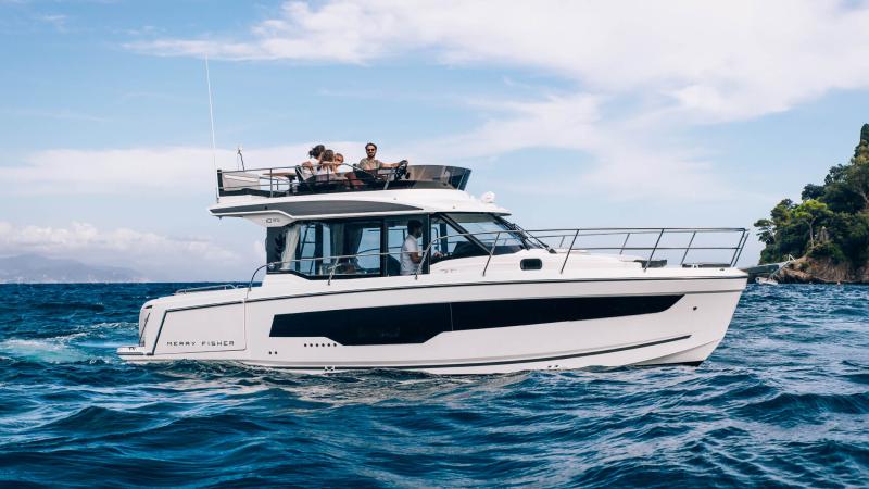 Merry Fisher 1095 Fly Serie2 │ Merry Fisher of 10m │ Boat Moteurs Jeanneau 32128