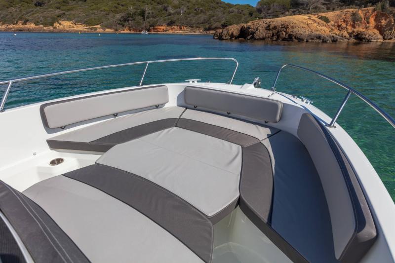 Cap Camarat 6.5 CC │ Cap Camarat Center Console of 7m │ Boat Moteurs JeanneauCap Camarat 6.5 CC Serie3 17158