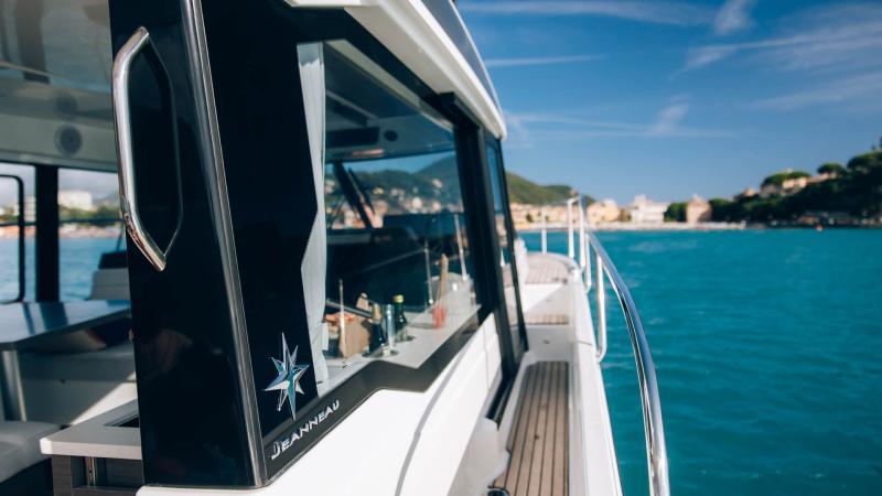 Merry Fisher 1095 Fly Serie2 │ Merry Fisher of 10m │ Boat Moteurs Jeanneau 32149