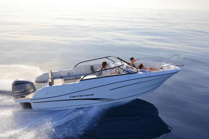 Cap Camarat 7.5 BR │ Cap Camarat Bow Rider of 8m │ Boat Moteurs JeanneauCap Camarat 7.5 BR 10497