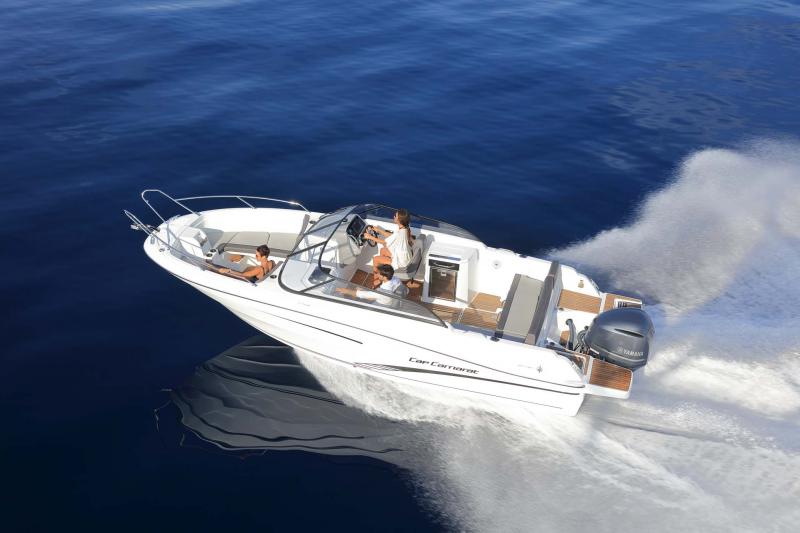 Cap Camarat 7.5 BR │ Cap Camarat Bow Rider of 8m │ Boat Moteurs JeanneauCap Camarat 7.5 BR 10499