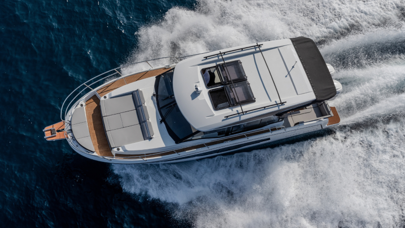 NC 1095 Coupe │ NC Weekender of 10m │ Boat Moteurs Jeanneau 32761