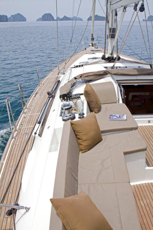 Jeanneau Yachts 58 │ Jeanneau Yachts of 18m │ Boat Sailboat JeanneauJeanneau 58 17549