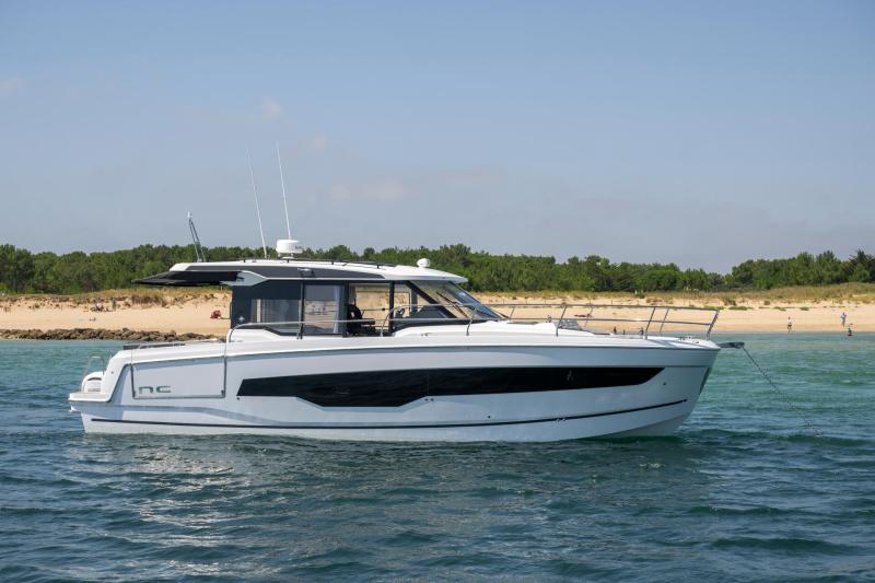 NC 1295 Coupe │ NC Weekender of 12m │ Boat Moteurs Jeanneau 30818