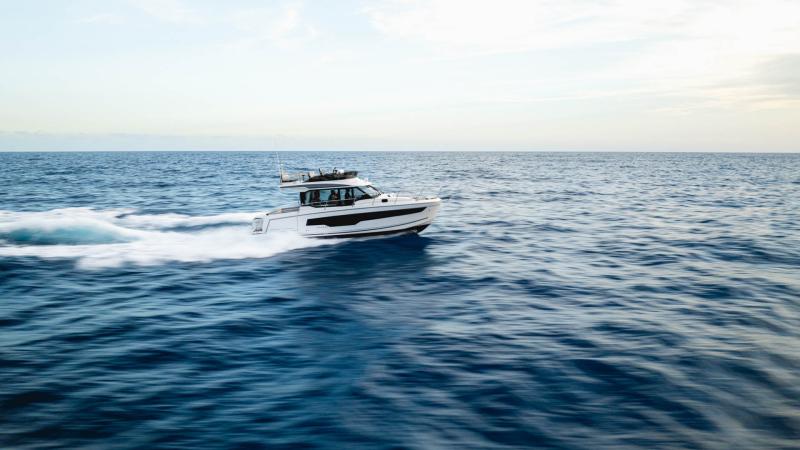 Merry Fisher 1095 Fly Serie2 │ Merry Fisher of 10m │ Boat Moteurs Jeanneau 32116