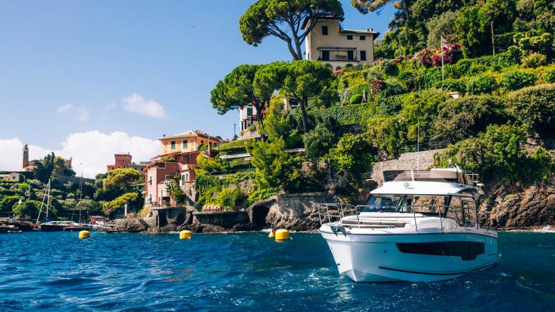 Merry Fisher 1095 Fly Serie2 │ Merry Fisher of 10m │ Boat Moteurs Jeanneau 32160