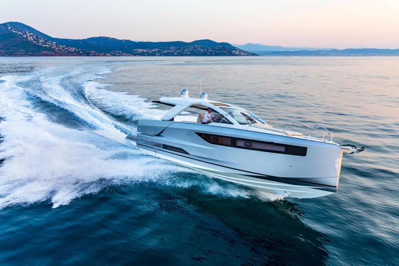 DB/43 IB │ DB Yachts of 13m │ Boat Moteurs JeanneauDB/43 24521