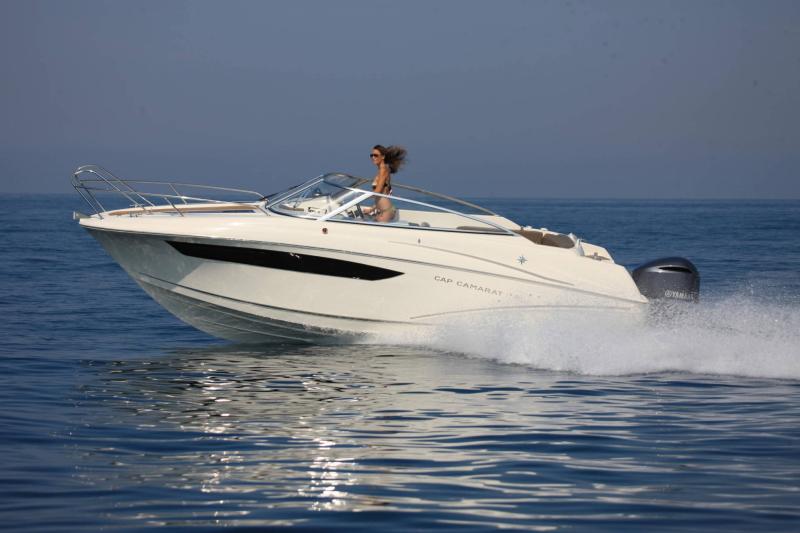 Cap Camarat 7.5 DC │ Cap Camarat Day Cruiser of 7m │ Boat Moteurs JeanneauCap Camarat 7.5 DC 17225