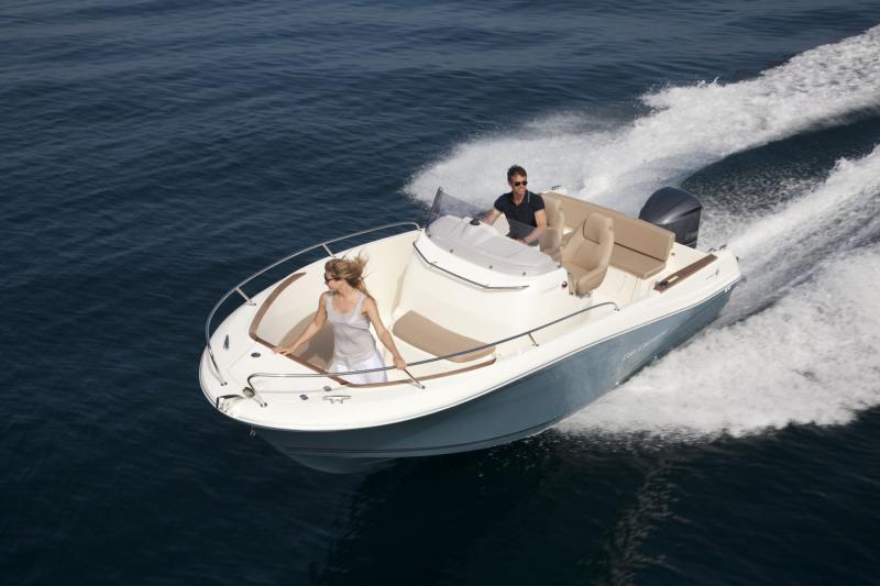 Cap Camarat 7.5 CC │ Cap Camarat Center Console de 7m │ Bateaux Moteurs Jeanneau 5992