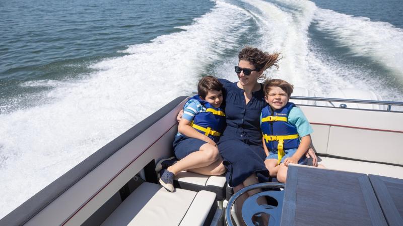Leader 10.5 WA │ Leader WA of 11m │ Boat Moteurs Jeanneau 32304