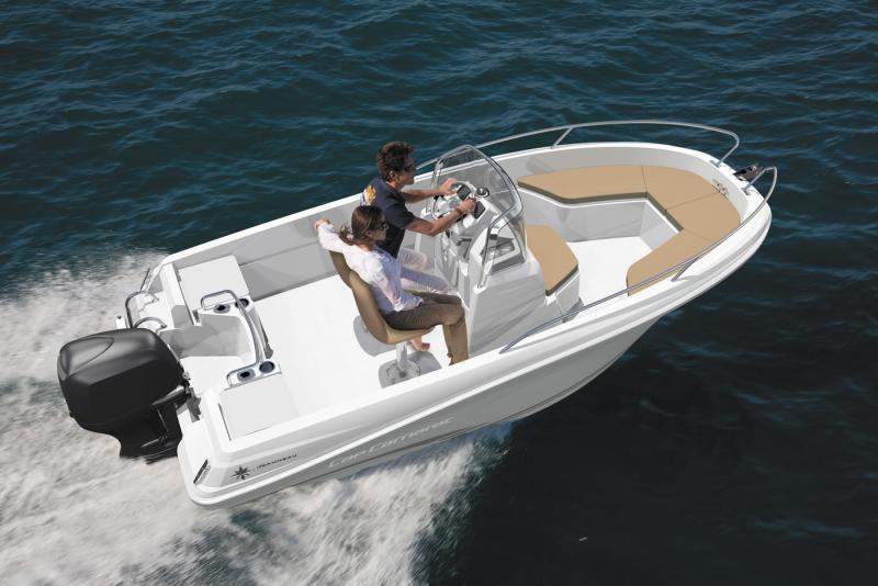 Cap Camarat 4.7 CC │ Cap Camarat Center Console de 5m │ Bateaux Moteurs Jeanneaubateau Cap_Camarat_CC-4.7CC 540