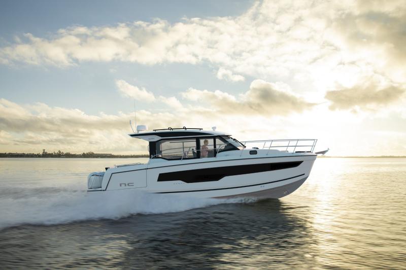 NC 1095 Coupe Series 2 │ NC Weekender of 10m │ Boat Moteurs Jeanneau 31106