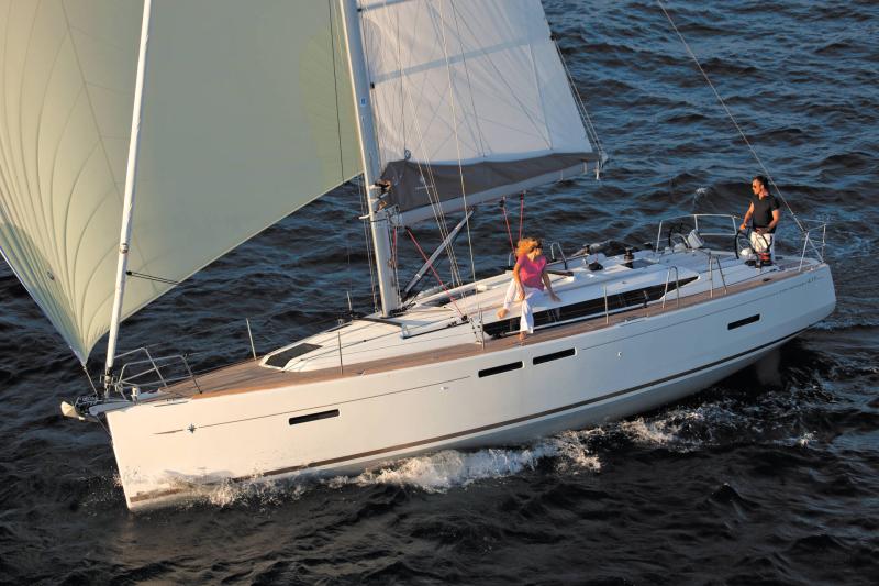 Sun Odyssey 419 │ Sun Odyssey of 13m │ Boat Sailboat JeanneauSun Odyssey 419 19373