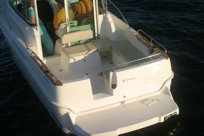 Merry Fisher 705 │ Merry Fisher Inboard of 7m │ Boat Moteurs Jeanneau 6611