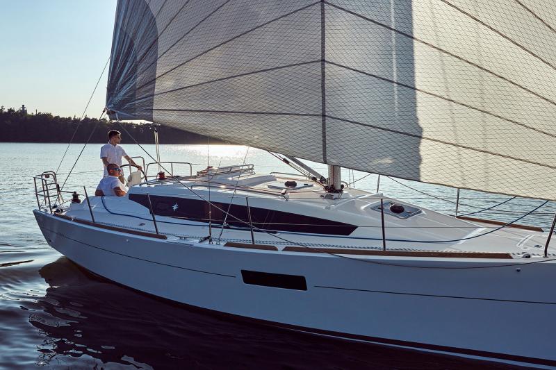 Sun Odyssey 319 │ Sun Odyssey of 10m │ Boat Veleros JeanneauSun Odyssey 319 9913