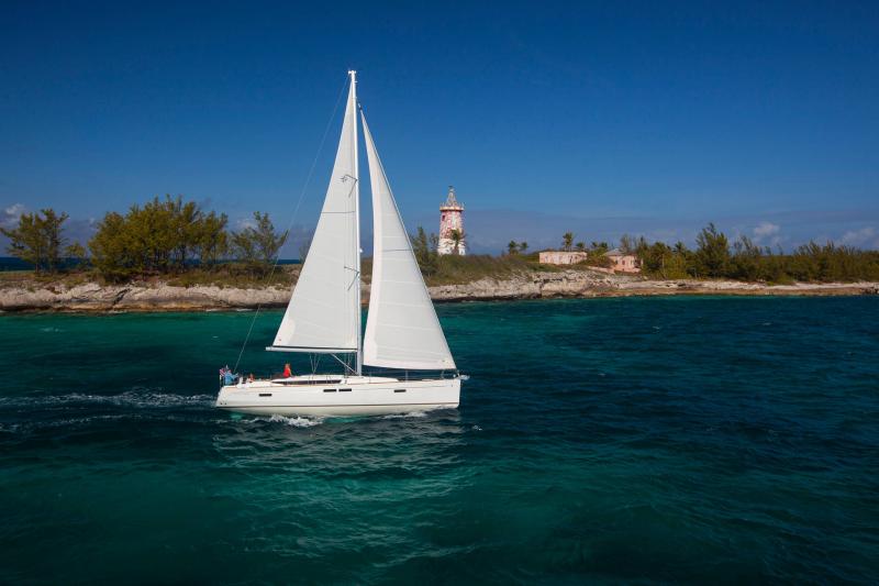 Sun Odyssey 479 │ Sun Odyssey of 14m │ Boat Sailboat JeanneauSun Odyssey 479 19577