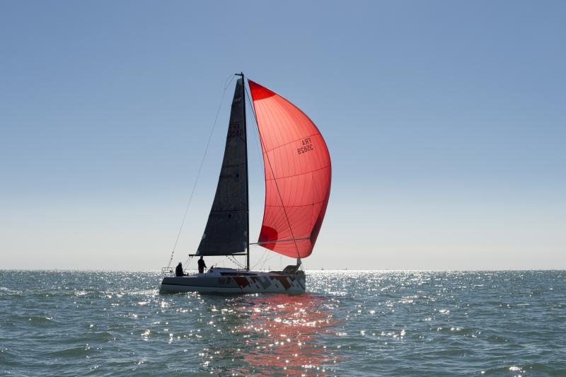 Sun Fast 3200 │ Sun Fast of 10m │ Boat Sailboat Jeanneau 3712