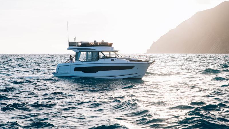 Merry Fisher 1095 Fly Serie2 │ Merry Fisher of 10m │ Boat Moteurs Jeanneau 32157