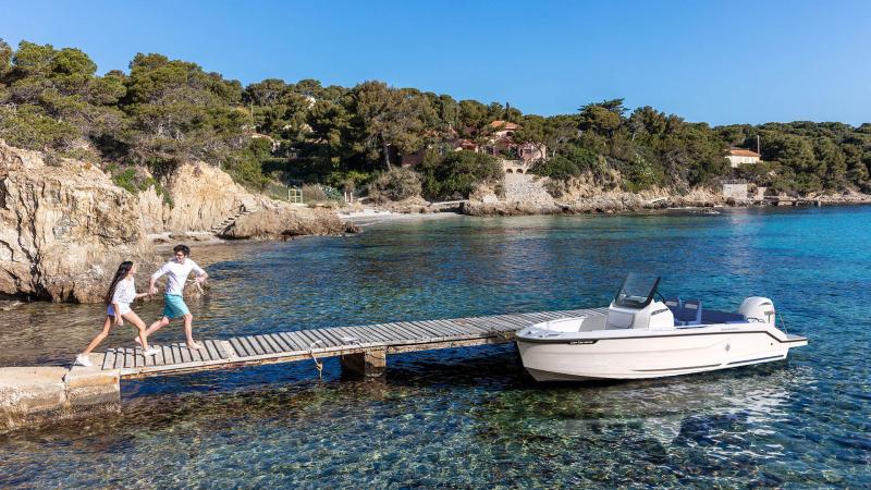 Cap Camarat 6.0 CC │ Cap Camarat Center Console of 6m │ Boat Moteurs Jeanneau 32406