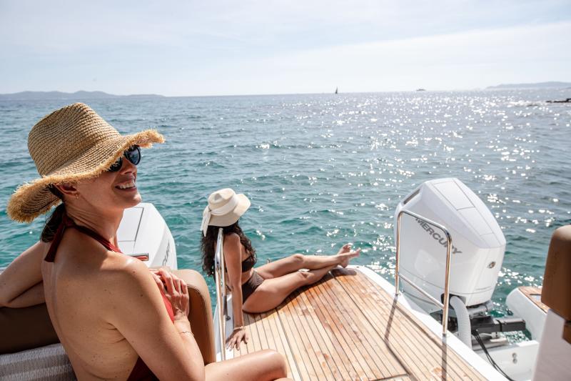 TH38 │ TH of 12m │ Boat Moteurs Jeanneau 31846