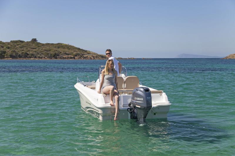 Cap Camarat 4.7 CC │ Cap Camarat Center Console de 5m │ Bateaux Moteurs Jeanneaubateau Cap_Camarat_CC-4.7CC 979