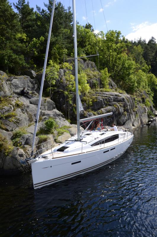 Sun Odyssey 41 DS │ Sun Odyssey DS of 12m │ Boat Sailboat Jeanneauboat Sun-Odyssey-DS-41DS 579