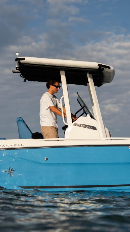 Cap Camarat 6.0 CC │ Cap Camarat Center Console de 6m │ Bateaux Moteurs Jeanneau 32827