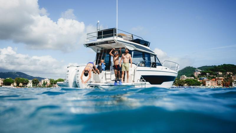 NC 1095 Fly Series 2 │ NC Weekender of 10m │ Boat Moteurs Jeanneau 31807