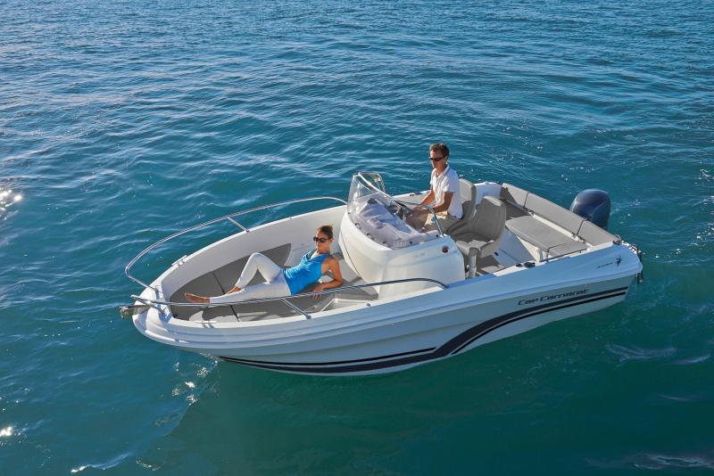 Cap Camarat 5.5 CC │ Cap Camarat Center Console of 5m │ Boat Moteurs JeanneauCap Camarat 5.5 CC 24067