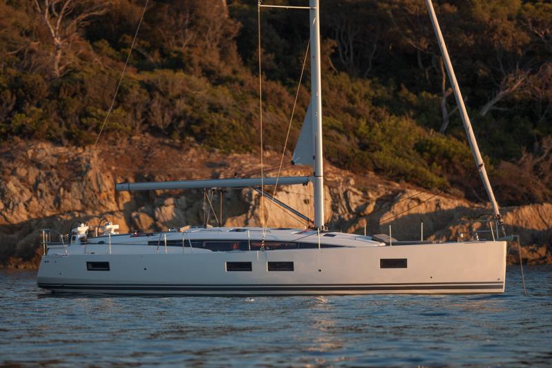 Jeanneau Yachts 51 │ Jeanneau Yachts of 15m │ Boat Veleros JeanneauJeanneau 51 17398