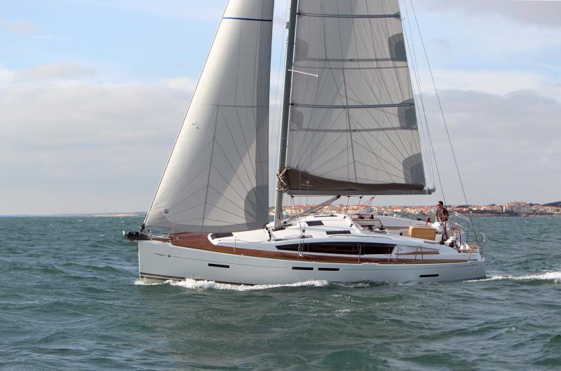 Sun Odyssey 41 DS │ Sun Odyssey DS of 12m │ Boat Sailboat Jeanneauboat Sun-Odyssey-DS-41DS 508