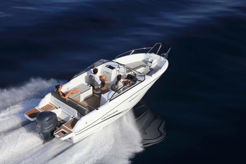 Cap Camarat 7.5 BR │ Cap Camarat Bow Rider of 8m │ Boat Moteurs JeanneauCap Camarat 7.5 BR 10507