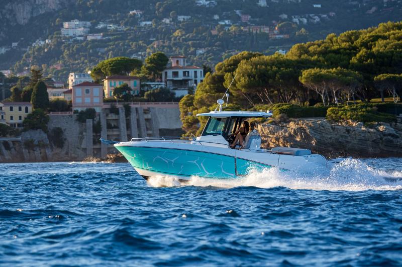 Cap Camarat 9.0 CC Serie2 │ Cap Camarat Center Console of 8m │ Boat Moteurs Jeanneau 32067